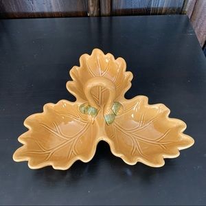 Roscher & Co. - Oak & Acorn 3 Section Serving Dish